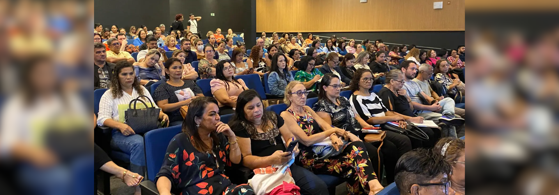 notícia: Professores de Matemática e Língua Portuguesa participam de aperfeiçoamento